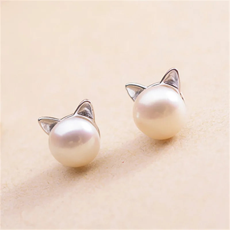 Silver Pearl Cat Stud Earrings